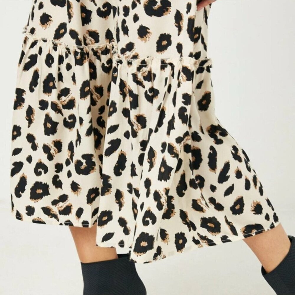 Leopard Print Tiered Midi Skirt For Women - Picture 2 of 3